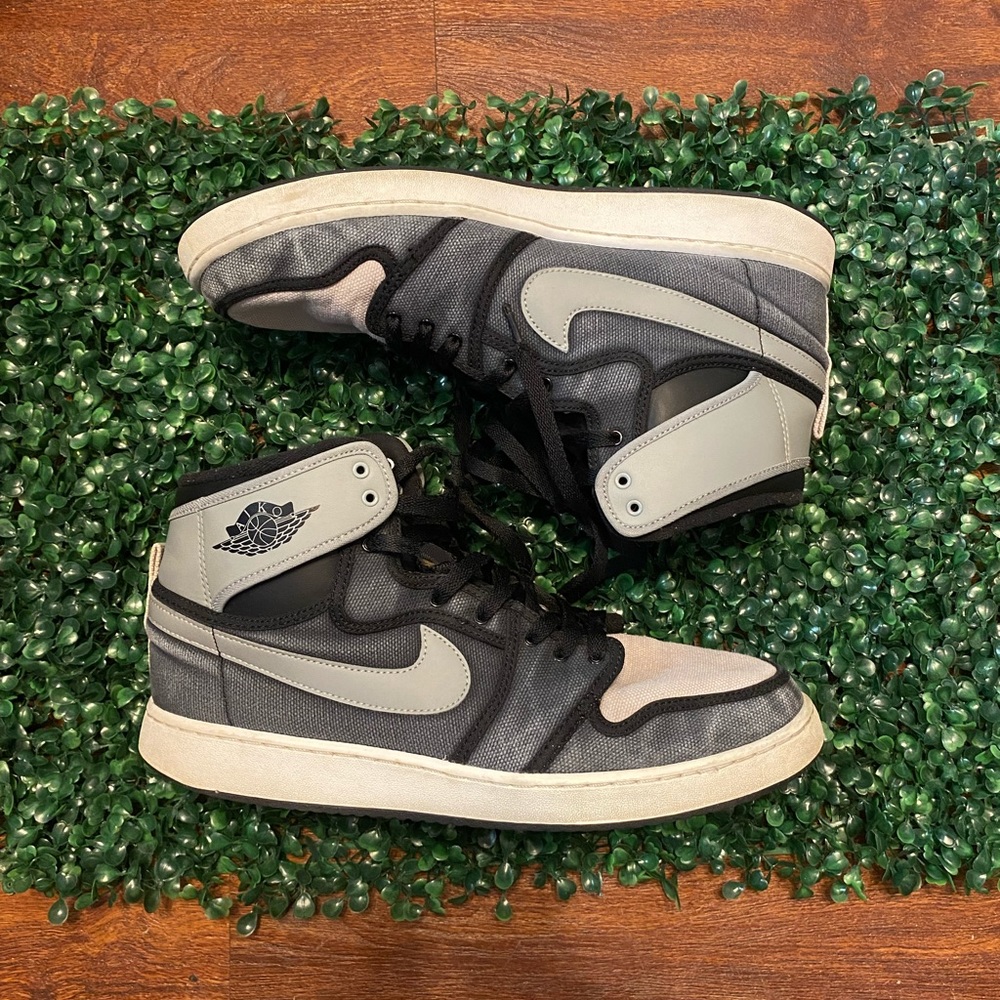 AJ (Air Jordan) KO shadows